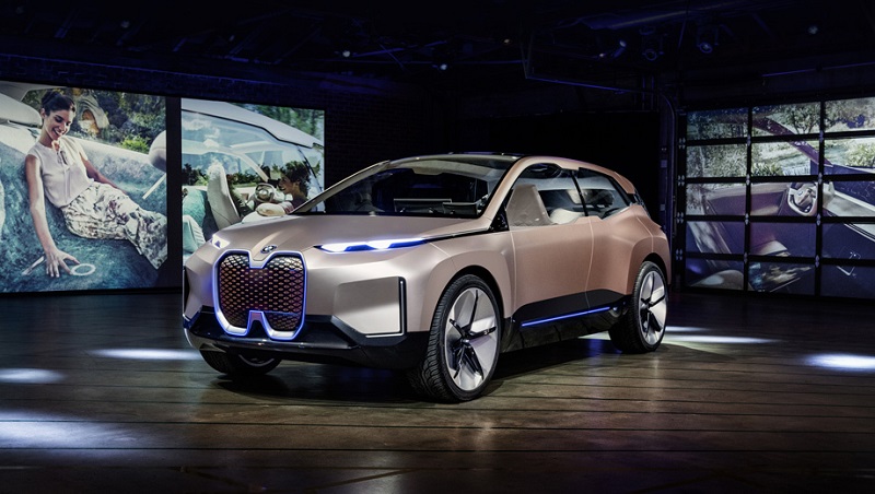 Электромобиль BMW iNext готовится к дебюту в конце 2020 года